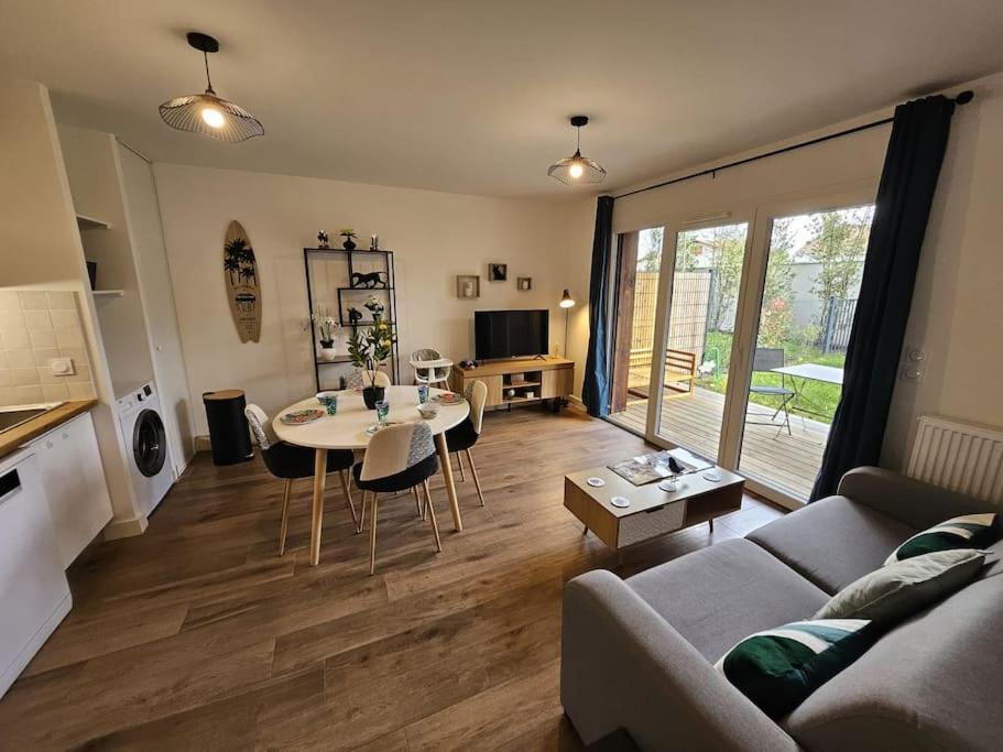 Les Cottages Jardin Elegant Et Ambiance Cosy 比斯卡罗斯 外观 照片